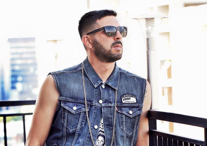 Albanian singer - AnthroScape